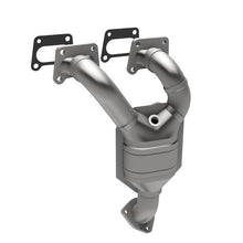 Load image into Gallery viewer, MagnaFlow Direct Fit Catalytic Converter 97-99 Nissan Sentra 1.6L