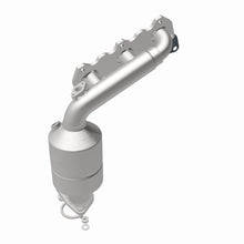 Load image into Gallery viewer, MagnaFlow Direct Fit Catalytic Converter 04-08 Grand Vitara V6 2.7L PS