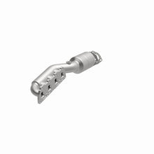 Load image into Gallery viewer, MagnaFlow Direct Fit Catalytic Converter 02-04 VW Passat 4.0L
