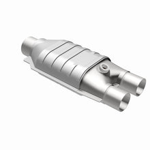 Load image into Gallery viewer, MagnaFlow Universal Catalytic Converter 2/3 D/S Single O2 Boss