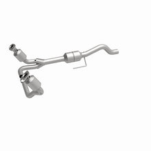 Load image into Gallery viewer, MagnaFlow Direct Fit Catalytic Converter 00-03 Dodge Durango 4.7L