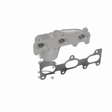 Load image into Gallery viewer, MagnaFlow Direct Fit Catalytic Converter 02-06 Hyundai Sonata 2.7L