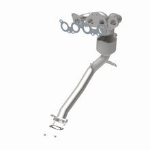 Load image into Gallery viewer, MagnaFlow Direct Fit Catalytic Converter 05-11 Volvo XC90 4.4L Front