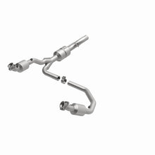 Load image into Gallery viewer, MagnaFlow Direct Fit Catalytic Converter Dodge 01-02 Ram 1500/2500/3500 Van 5.9L