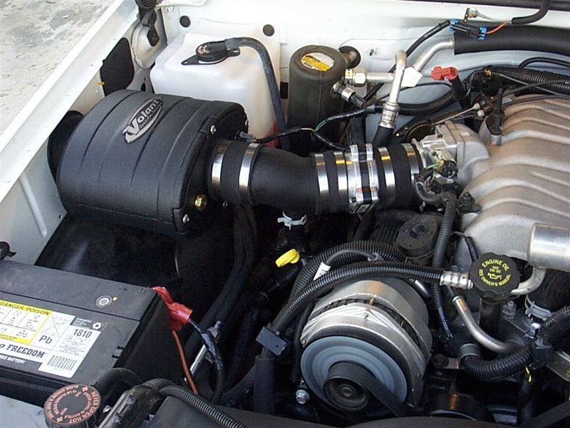 Volant 96-00 Chevrolet C2500 7.4 V8 Pro5 Closed Box Air Intake System - GTR Auto
