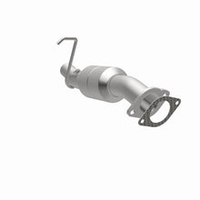 Load image into Gallery viewer, MagnaFlow Direct Fit Catalytic Converter 05 Silverado 2500HD 6.0L