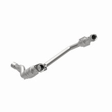 Load image into Gallery viewer, MagnaFlow Direct Fit Catalytic Converter 09-13 Dodge Ram 1500 Pickup 4.7L