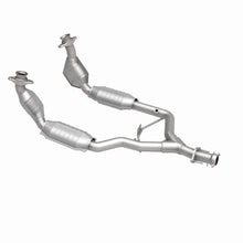 Load image into Gallery viewer, MagnaFlow Direct Fit Catalytic Converter 96-98 Ford Mustang 3.8L