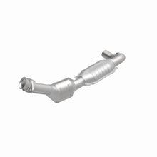 Load image into Gallery viewer, MagnaFlow Direct Fit Catalytic Converter 00-03 Ford Van 4.2L OEM