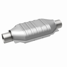 Load image into Gallery viewer, MagnaFlow Universal Catalytic Converter 3 W/O2 Boss