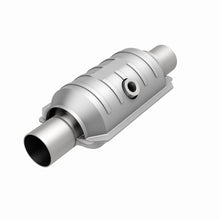 Load image into Gallery viewer, MagnaFlow Universal Catalytic Converter 1.75 Mid Bed Sensor