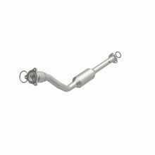 Load image into Gallery viewer, MagnaFlow Direct Fit Catalytic Converter 99-02 GM Alero/Sunfire 2.4L