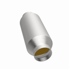 Load image into Gallery viewer, MagnaFlow California Grade CARB Compliant Universal Catalytic Converter