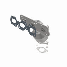 Load image into Gallery viewer, MagnaFlow Direct Fit Catalytic Converter 01-05 Ford Escape 3.0L