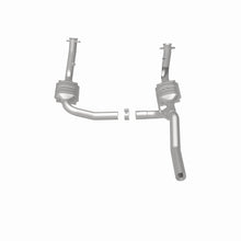 Load image into Gallery viewer, MagnaFlow Direct Fit Catalytic Converter 2009-2012 Dodge Nitro 3.7L Underbody