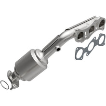 Load image into Gallery viewer, MagnaFlow DF Catalytic Conv Toyota 03-09 4Runner/05-09 Tacoma/05-06 Tundra 4.0L Driver Side Manifold