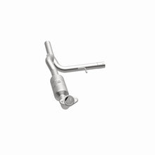 Load image into Gallery viewer, MagnaFlow Direct Fit Catalytic Converter F-150 04-06 8 4.6L