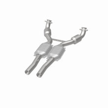 Load image into Gallery viewer, MagnaFlow Direct Fit Catalytic Converter 2004 Chevy Corvette 5.7L