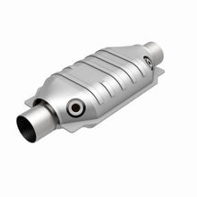 Load image into Gallery viewer, MagnaFlow Universal Catalytic Converter 2.5 Dual O2 Boss