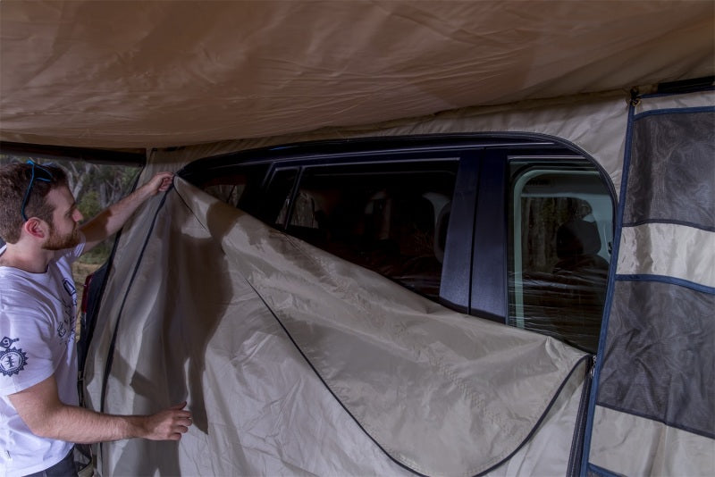 ARB Deluxe Awning Room W/Floor 2.0M79Lg 2000X2500mm 79X98In