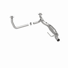Load image into Gallery viewer, MagnaFlow Direct Fit Catalytic Converter 02 Dodge Ram 1500 Van