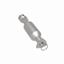 Load image into Gallery viewer, MagnaFlow Direct Fit Catalytic Converter 97-01 Honda CR-V 2.0L