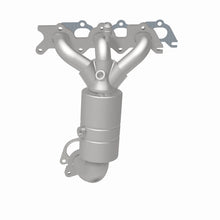 Load image into Gallery viewer, MagnaFlow DF Cat Conv 07-11 Chrysler Sebring 2.7L Rr Manifold/08-10 Dodge Avenger 2.7L Rear Manifold