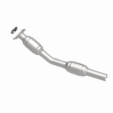 Load image into Gallery viewer, MagnaFlow Direct Fit Catalytic Converter 03-04 Vibe/Matrix/Corol OEM