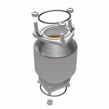 Load image into Gallery viewer, MagnaFlow Direct Fit Catalytic Converter 04-06 Suzuki Forenza 2.0L