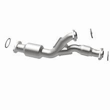 Load image into Gallery viewer, MagnaFlow Direct Fit Catalytic Converter 96-97 Lexus GS300 3.0L