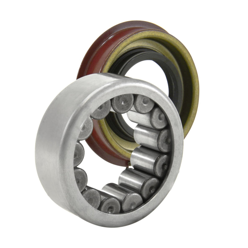 Yukon Gear Axle Bearing and Seal Kit For C10 Aero Truck / 2.800in OD - GTR Auto