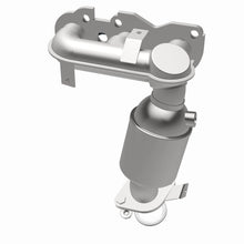 Load image into Gallery viewer, MagnaFlow Direct Fit Catalytic Converter 2002 Toyota Avalon 3.0L