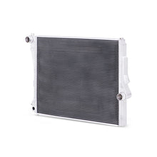 Load image into Gallery viewer, Mishimoto 99-06 BMW 323i/323i/328i/330i w/ Auto Transmission Performance Aluminum Radiator - GTR Auto
