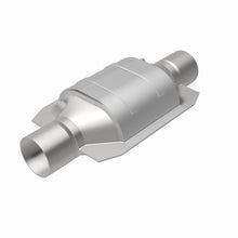 Load image into Gallery viewer, MagnaFlow Universal Catalytic Converter 2.25 W/Dual O2 Boss