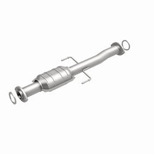 Load image into Gallery viewer, MagnaFlow Direct Fit Catalytic Converter 02-04 Tacoma Rear 2.4L