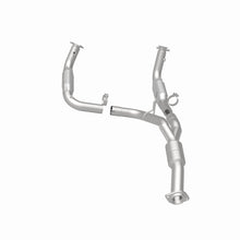 Load image into Gallery viewer, MagnaFlow Direct Fit Catalytic Converter 11-13 Chev Silverado 2500 HD/3500 HD 6.0L