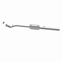 Load image into Gallery viewer, MagnaFlow Direct Fit Catalytic Converter 99 GM Express Van PS 5.7L