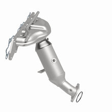 Load image into Gallery viewer, MagnaFlow Direct Fit Catalytic Converter 03-04 Ford Focus 2.3L Manifold (Eng Code Z)
