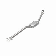 Load image into Gallery viewer, MagnaFlow Direct Fit Catalytic Converter 98-01 Metro/Swift 1.3 rr OE