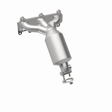 Load image into Gallery viewer, MagnaFlow Direct Fit Catalytic Converter 05-08 Kia Sportage 2.7L Passenger Side