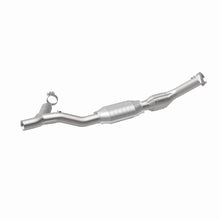 Load image into Gallery viewer, MagnaFlow Direct Fit Catalytic Converter 98 Ford Expedition 5.4L