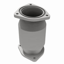 Load image into Gallery viewer, MagnaFlow Direct Fit Catalytic Converter 99-02 Daewoo Nubira 2.0L fr