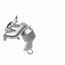 Load image into Gallery viewer, MagnaFlow Direct Fit Catalytic Converter Avalon/Sienna manif OEM
