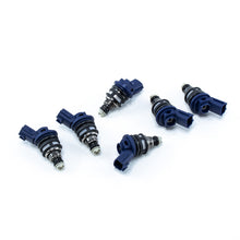 Load image into Gallery viewer, DeatschWerks 96-99 Nissan I30 VQ30 / RB25DET / Maxima VQ30de / 300zx 950cc Side Feed Injectors - GTR Auto