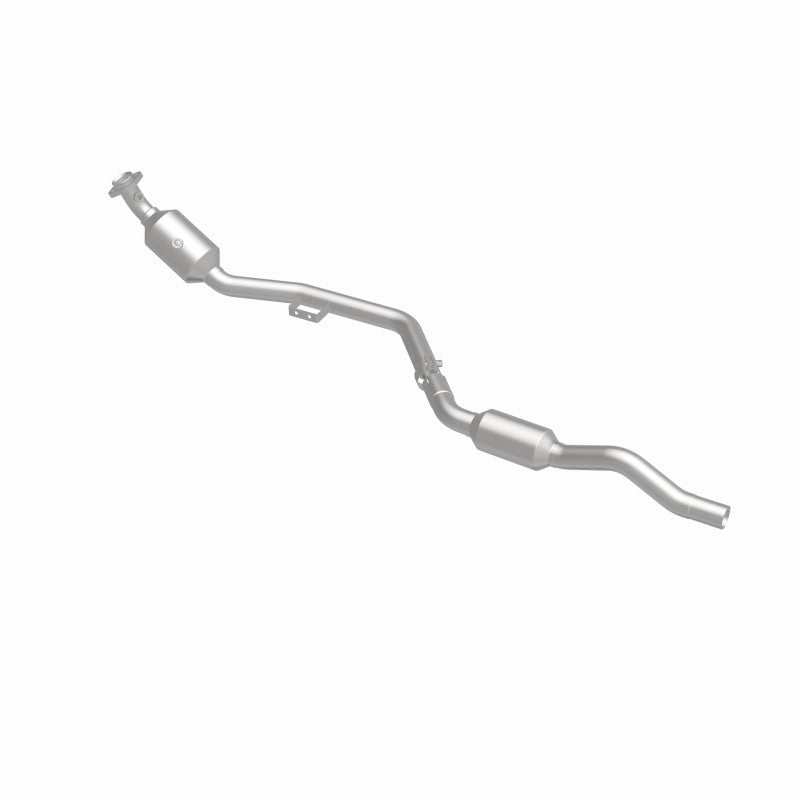 MagnaFlow Direct Fit Catalytic Converter OEM 2007 Mercedes-Benz E350 Underbody - 69.125in Length 5411666
