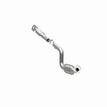 Load image into Gallery viewer, MagnaFlow Direct Fit Catalytic Converter 03-05 Express 2500 4.8L Passenger Side