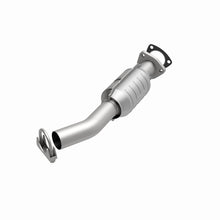 Load image into Gallery viewer, MagnaFlow Direct Fit Catalytic Converter 04-05 Suzuki Forenza 2.0L
