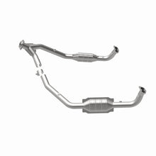 Load image into Gallery viewer, MagnaFlow Direct Fit Catalytic Converter 94-95 Disc./Defender 3.9L