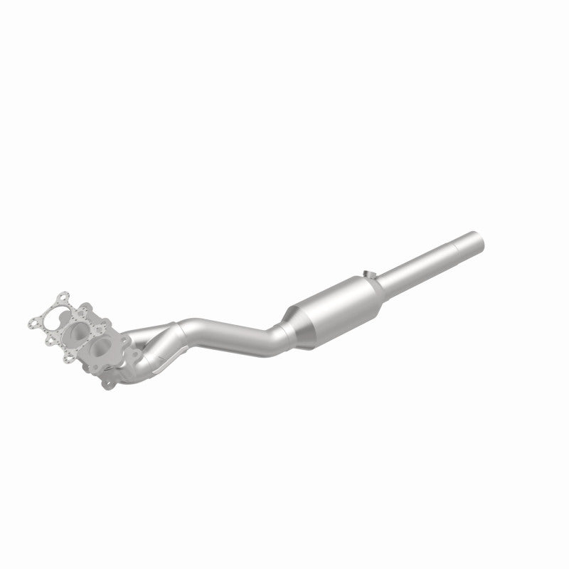 MagnaFlow Direct Fit Catalytic Converter 98-03 VW Beetle 2.0L