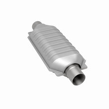 Load image into Gallery viewer, MagnaFlow Universal Catalytic Converter 2.5/2.5